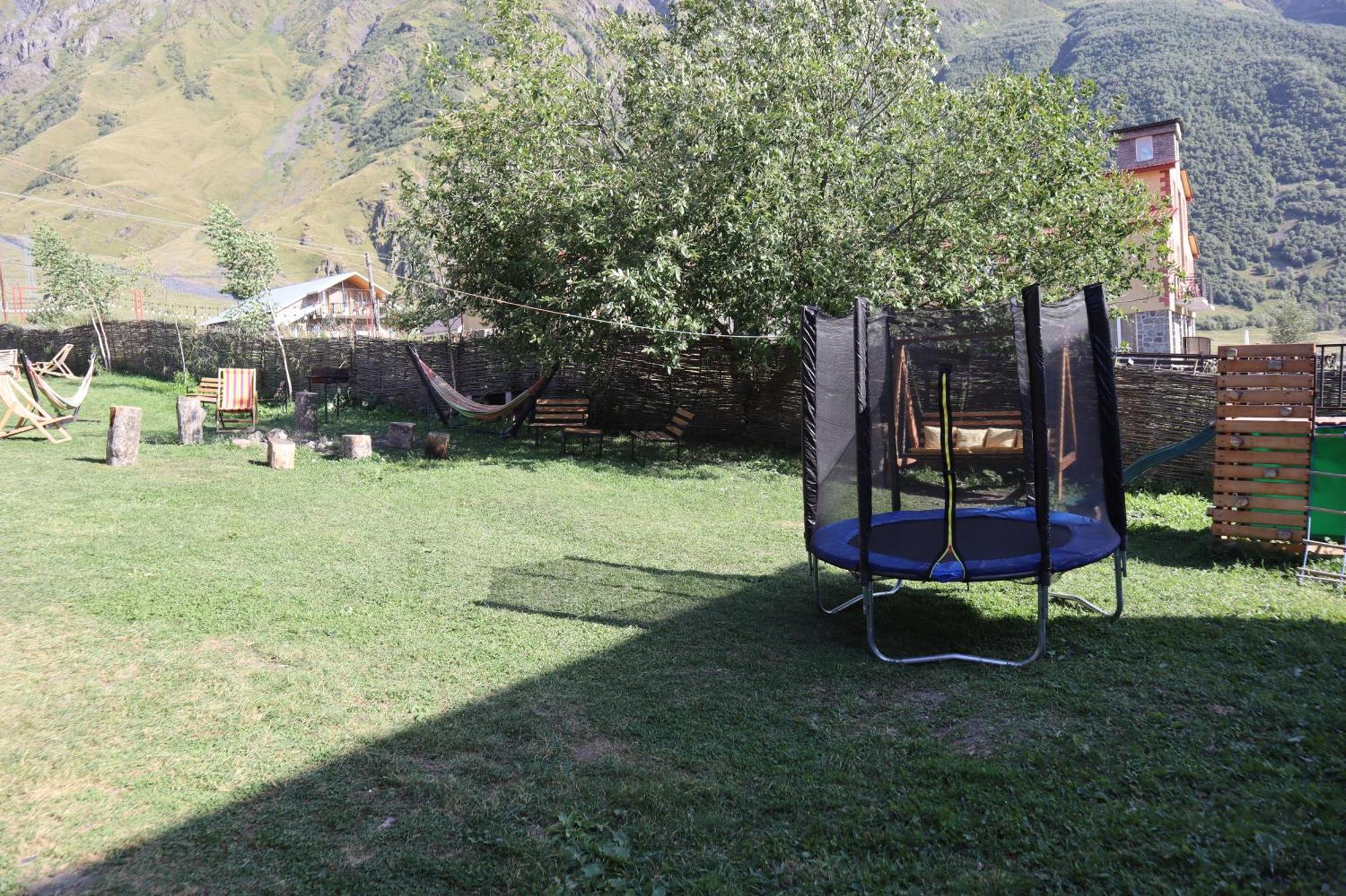 Kazbegi Cottages Bagian luar foto