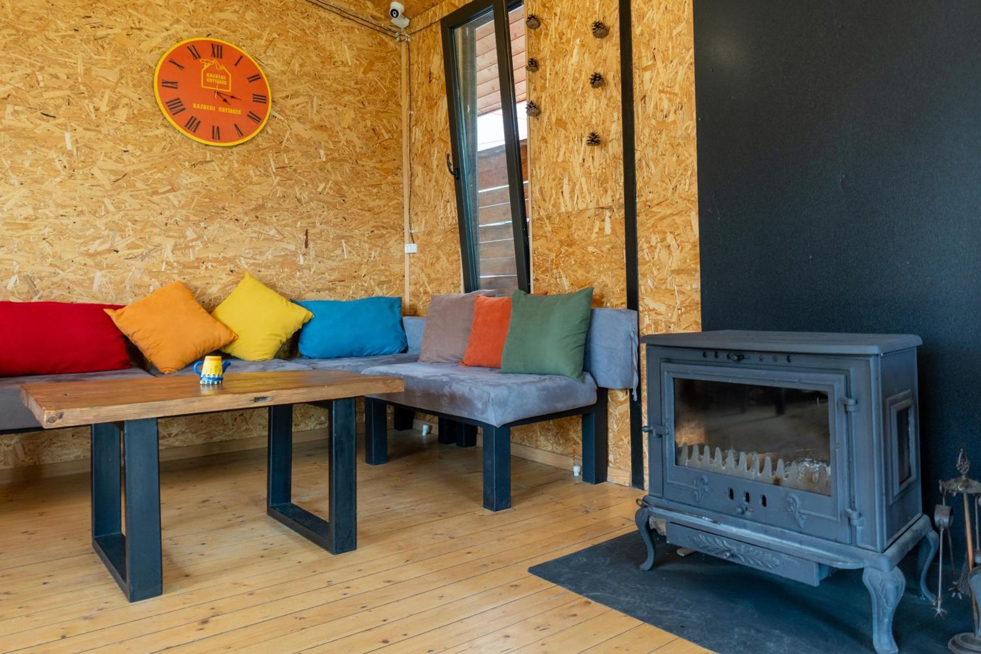 Kazbegi Cottages Bagian luar foto
