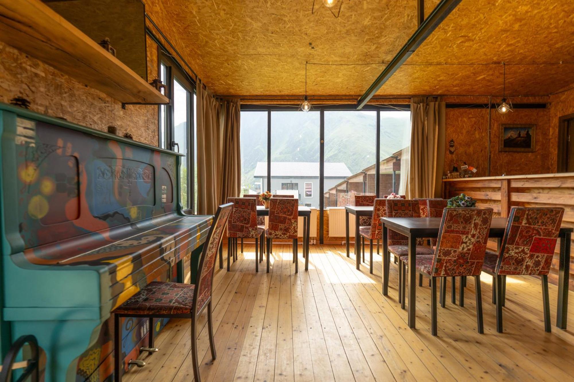 Kazbegi Cottages Bagian luar foto